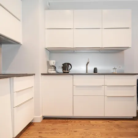 Totu Old Town Marina Apartment